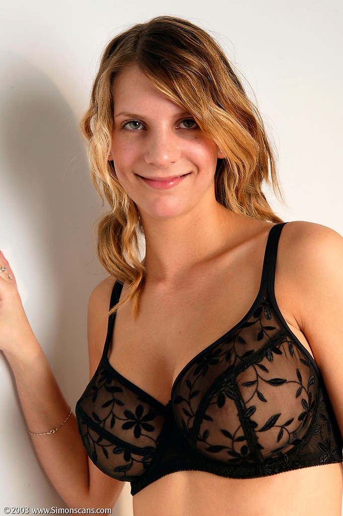 Penny in stockings and suspenders - Sexy Women in Lingerie - Picture 4