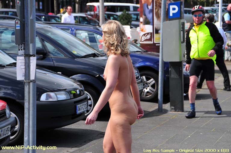Hey, men pay special public fuck - Sexy Women in Lingerie - Picture 8