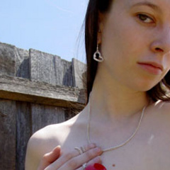 18 yo curly hair sexy Euleila from Australia rubs her hard clit while .. - picture 9