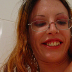 Young United Kingdom babe Rowen takes off her tiny panties to use vagi.. - picture 4