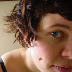 18 yo adorable teen Addie from Australia pleasing her pussy into the s.. - picture 1