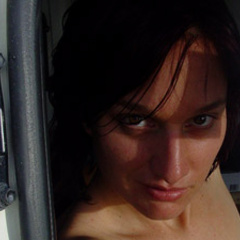 18 yo adorable teen Addie from Australia pleasing her pussy into the s.. - picture 4