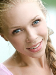 Tags: Beautiful smile, big mouth, - XXX Dessert - Picture 18