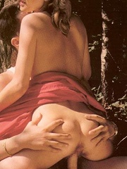 Guy catches a hairy retro pussy and fucks - XXX Dessert - Picture 8