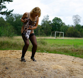 Adorable blonde hoochie caught pissing alfresco