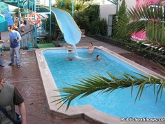Sexy shaped stunners willingly showing their - XXXonXXX - Pic 3