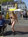 Everybody gawking at her naked in public - Picture 7