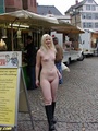 She is not to be shown in public places, - Picture 8