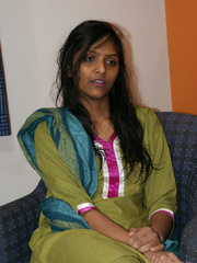 Nasty indian gf taking off her green outfit - XXX Dessert - Picture 2
