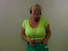 Listening to relaxxxing music before mature sex - XXXonXXX - Pic 8