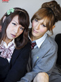 Watch awesome pics with two Japanese - Picture 2