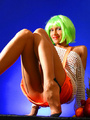 Dirty milf in a green wig and orange - Picture 8