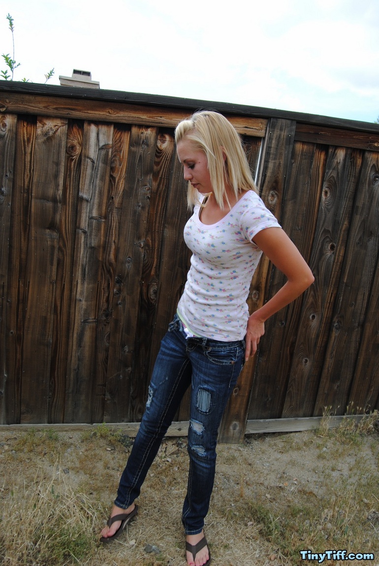 Nasty blonde teen girl lifts her - Sexy Women in Lingerie - Picture 2