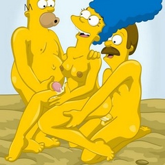 Hot Marge Simpson and her friend Maude - Cartoon Sex - Picture 1