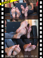 Get hooked with these alluring feet - Picture 4