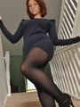 Pretty ginger MILF in tights and high - Picture 3