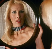Retro blond model in red stockings fucks hard