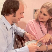Seventies schoolgirl stuffed deep by an - XXX Dessert - Picture 2