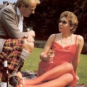 Hairy seventies lady seduced by this - XXX Dessert - Picture 2
