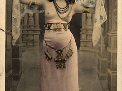 Vintage exotic beauties love posing naked - XXX Dessert - Picture 3