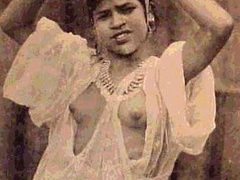 Vintage exotic beauties love posing naked - XXX Dessert - Picture 12