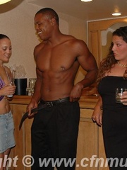 Black stud performs for - XXXonXXX - Pic 5