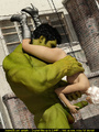 Angry Hulk cools off when blonde - Picture 4
