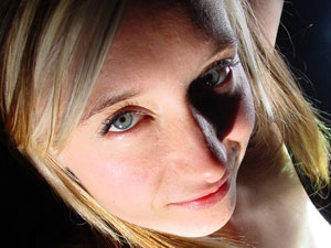 Smily Australian teen babe Pep teasing all  - XXX Dessert - Picture 2