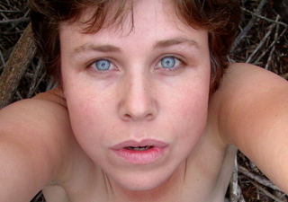 Lovely young French girl Libelule knows how - XXX Dessert - Picture 7