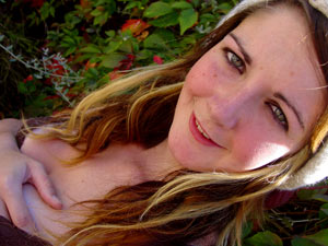 Adorable Ireland blonde teen babe Roxana to - XXX Dessert - Picture 5