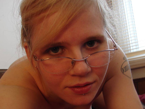 Innocent looking 19 yo German teen Madchen  - XXX Dessert - Picture 8