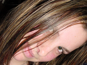 Horny teen girl Liandra Dahl sucking her fi - XXX Dessert - Picture 3