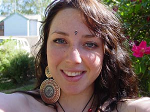 Petite pierced teen Elete from Australia wi - XXX Dessert - Picture 1