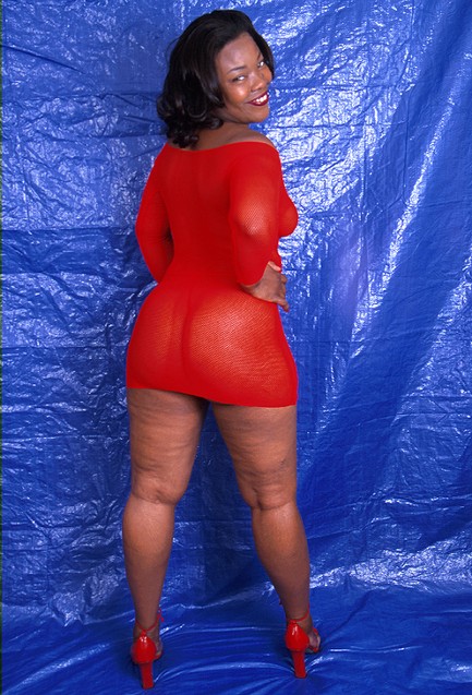 If you like mature black women with plenty of ass then - Picture 14