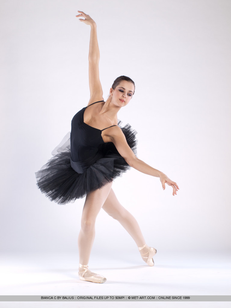 Tags: Ballet, beautiful breasts, big butt,  - XXX Dessert - Picture 4