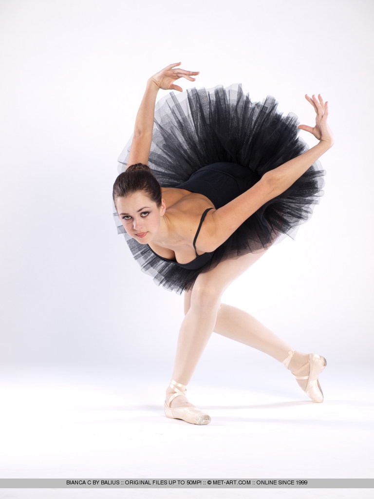Tags: Ballet, beautiful breasts, big butt,  - XXX Dessert - Picture 5