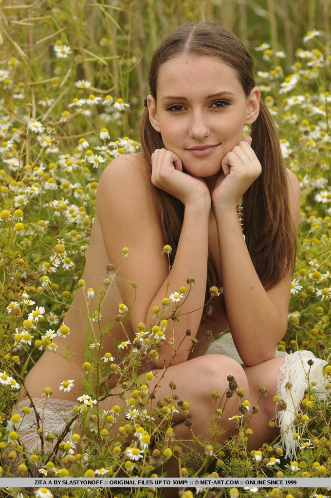 Charming, carefree and youthful Zita with n - XXX Dessert - Picture 1