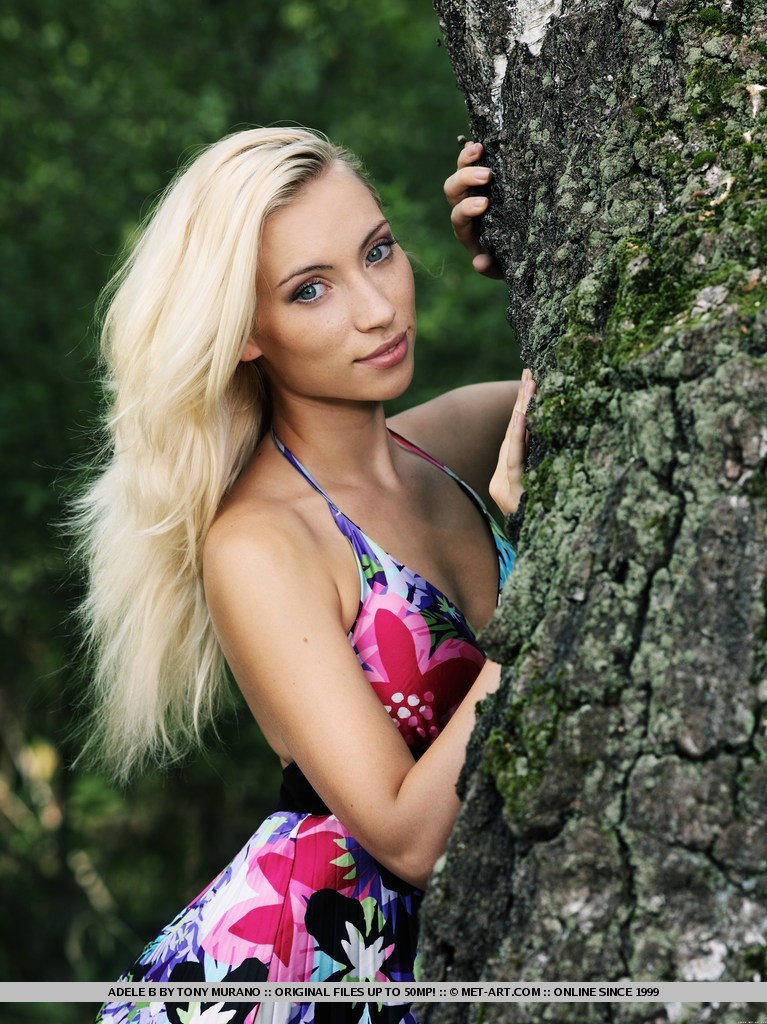 Refreshingly natural beauty with relaxed an - XXX Dessert - Picture 1