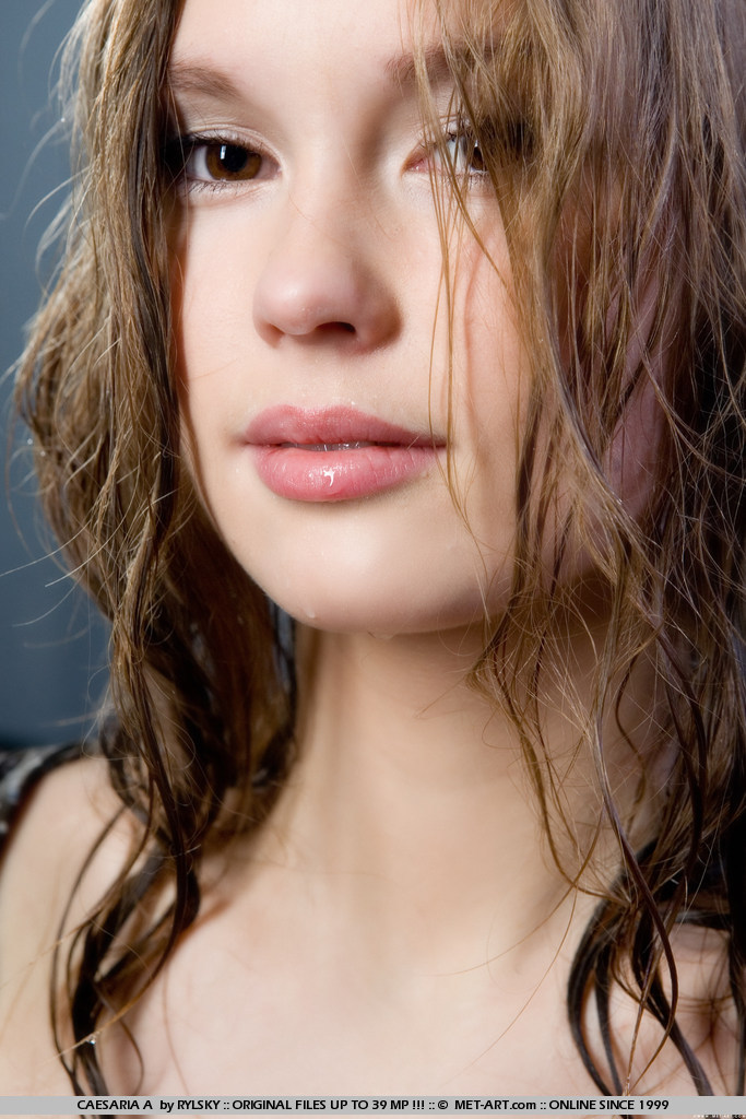 This Euro girl loves to sneak out after her - XXX Dessert - Picture 11