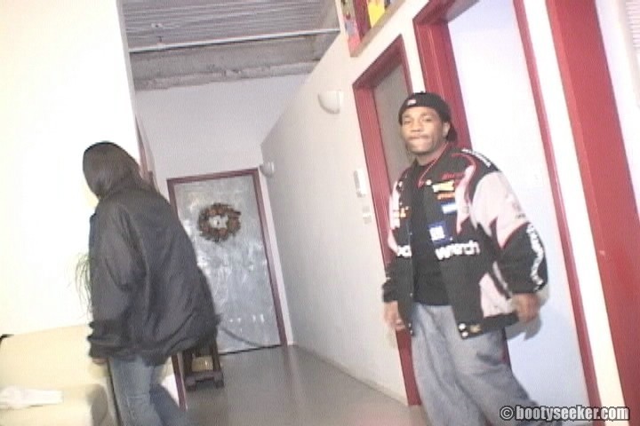 Brandy chokes on huge black stallion - XXX Dessert - Picture 2