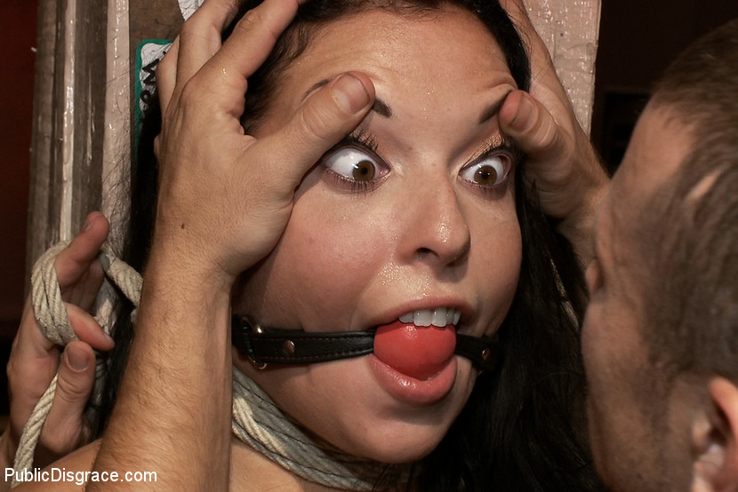 Beautiful roped slave brunette licking puss - XXX Dessert - Picture 2