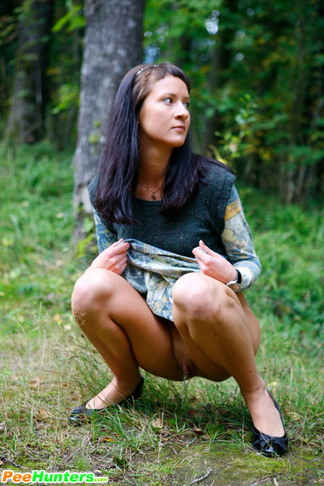 Spying after a brunette kitty pissing in the woods - XXXonXXX - Pic 6