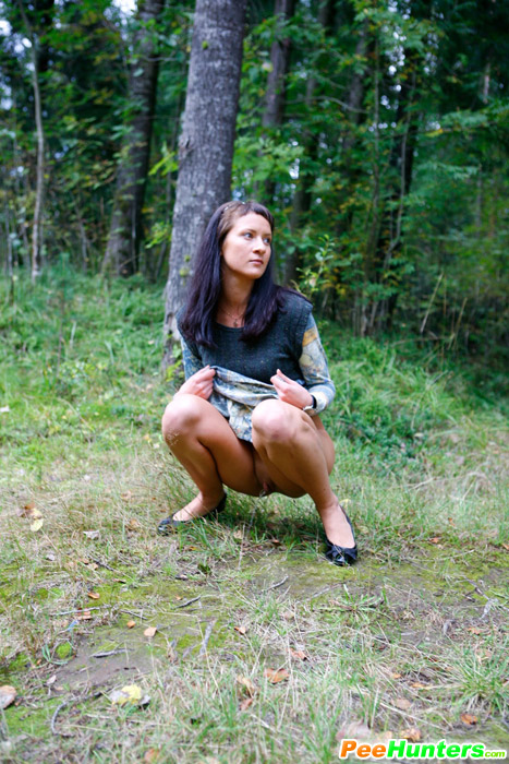 Spying after a brunette kitty pissing in the woods - XXXonXXX - Pic 7