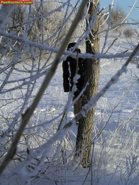 Spying on girl peeing on the show - XXXonXXX - Pic 3