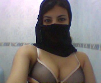Awesome xxx homemade pics of indian bi,bos giving a head and being fucked. - XXXonXXX - Pic 1