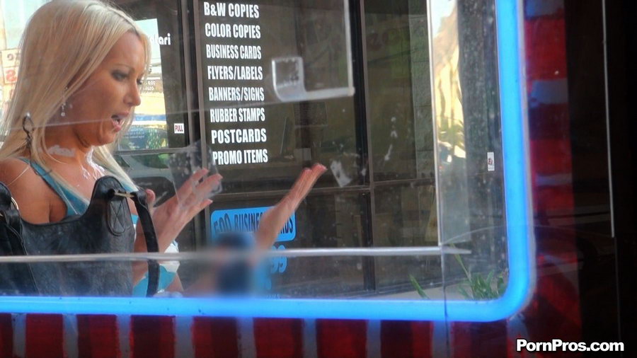Tried a drink of Cola and had her blue top all poured with liquid of some sex in public onanist - XXXonXXX - Pic 16