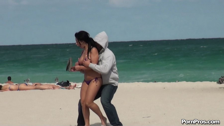 While on the beach, some public sex angel ripped her violet bra off her boobs - XXXonXXX - Pic 12