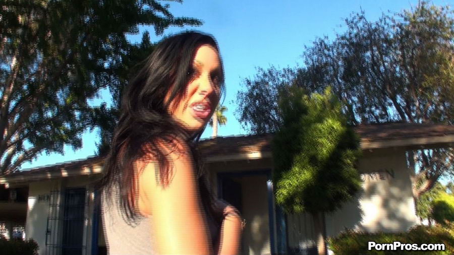 Got the Johnson and did it super actively in sex in public way later on! - XXXonXXX - Pic 1