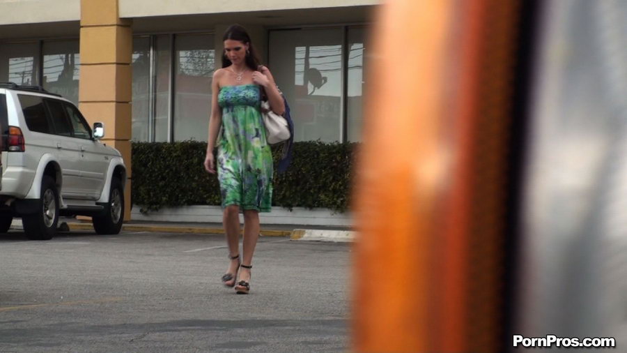 How bawdy it was from his side to get that green sex in public dress off her chest! - XXXonXXX - Pic 6