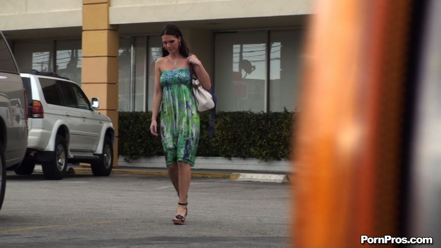 How bawdy it was from his side to get that green sex in public dress off her chest! - XXXonXXX - Pic 7